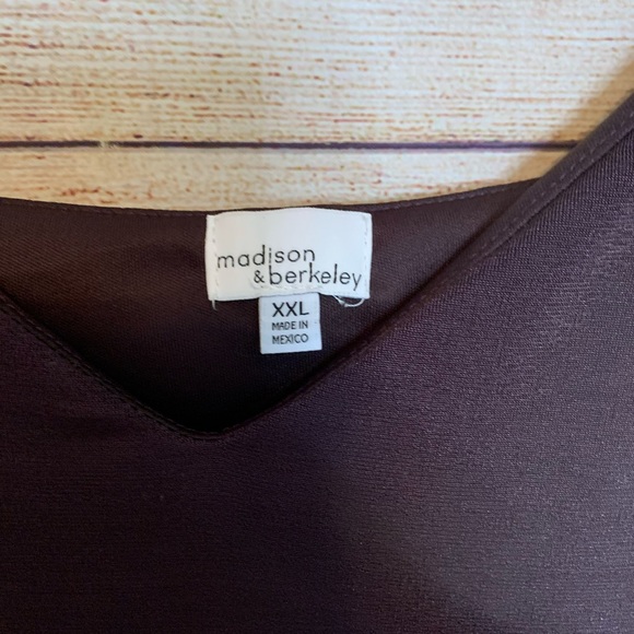 MADISON AND BERKELEY Nordstrom Bella Cami - Picture 5 of 6